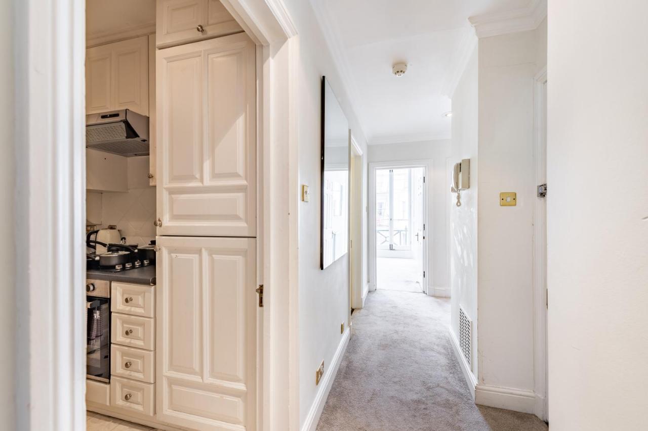 Somerset Court Kensington Apartments Лондон Екстериор снимка