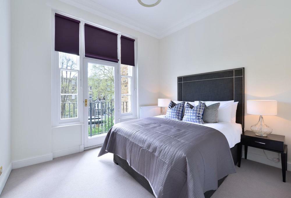 Somerset Court Kensington Apartments Лондон Екстериор снимка