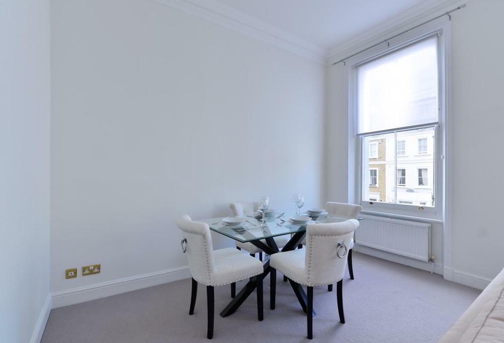 Somerset Court Kensington Apartments Лондон Екстериор снимка